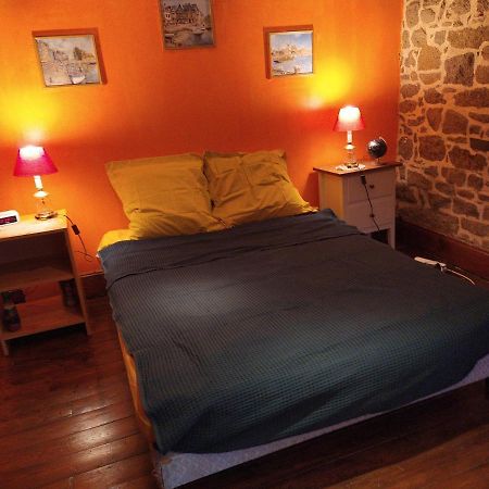 Maison En Granit Bleue Lanhelin Εξωτερικό φωτογραφία