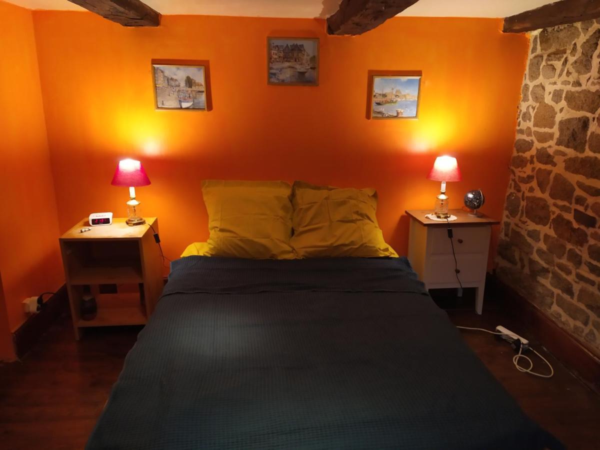 Maison En Granit Bleue Lanhelin Εξωτερικό φωτογραφία